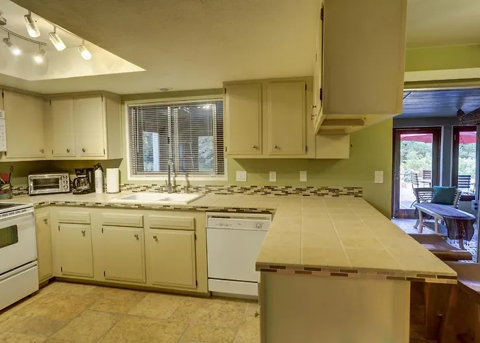Zen Desert 3br Home, Great Location Hébergement de vacances Sedona