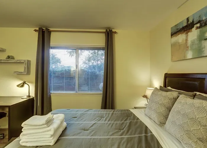 Zen Desert 3br Home, Great Location *